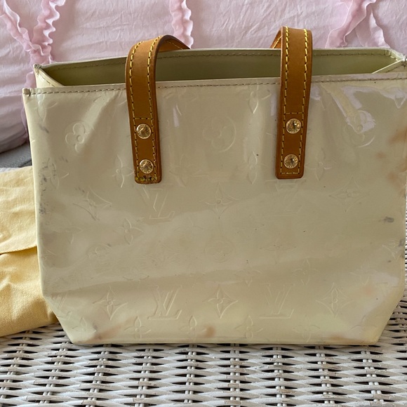 Louis Vuitton Pearl Reade Vernis bag - Picture 2 of 11